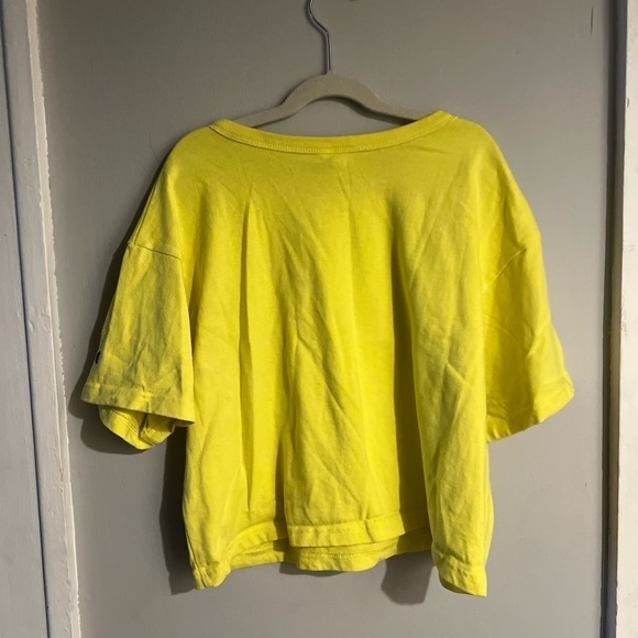 Champion Cropped T-Shirt with Sherpa Feel Patches - Small in Vibrant Neon Yellow - Picture 5 of 7